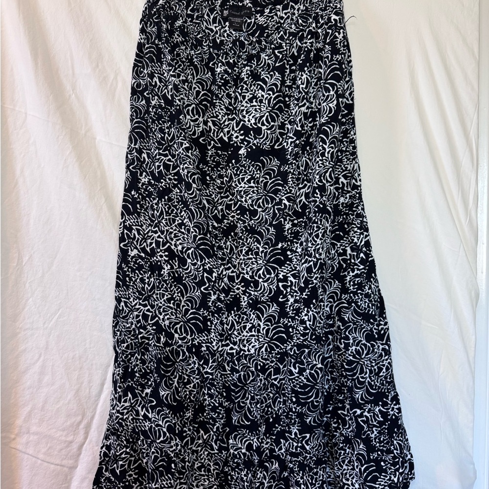 Casual Studio Black White Floral Rayon Maxi Skirt L Pull On A Line VTG Boho